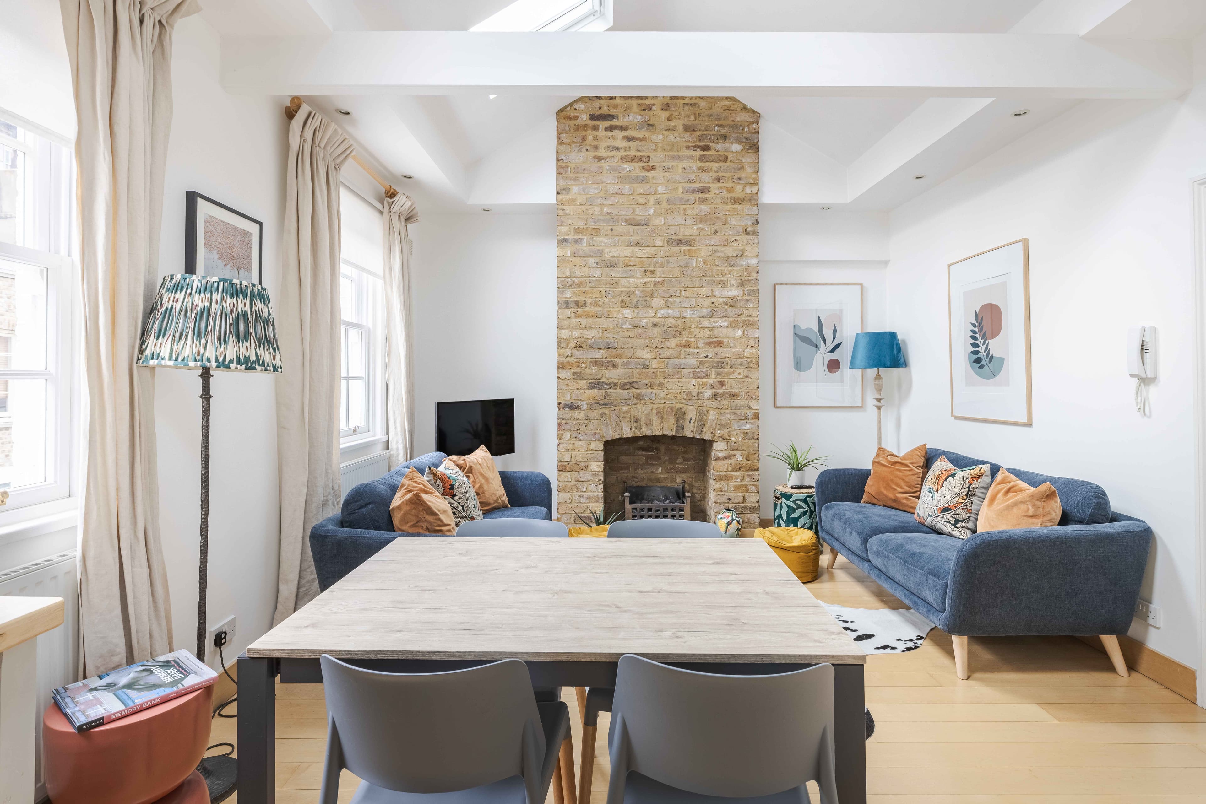 Bathurst Mews III