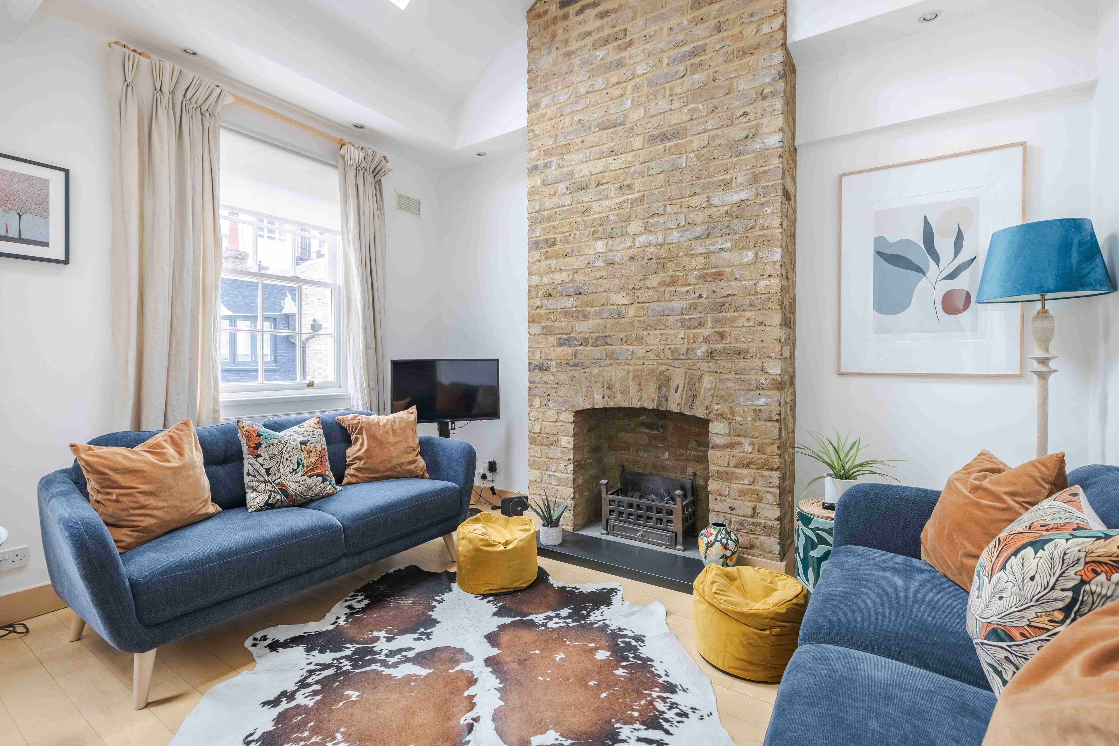 Bathurst Mews III
