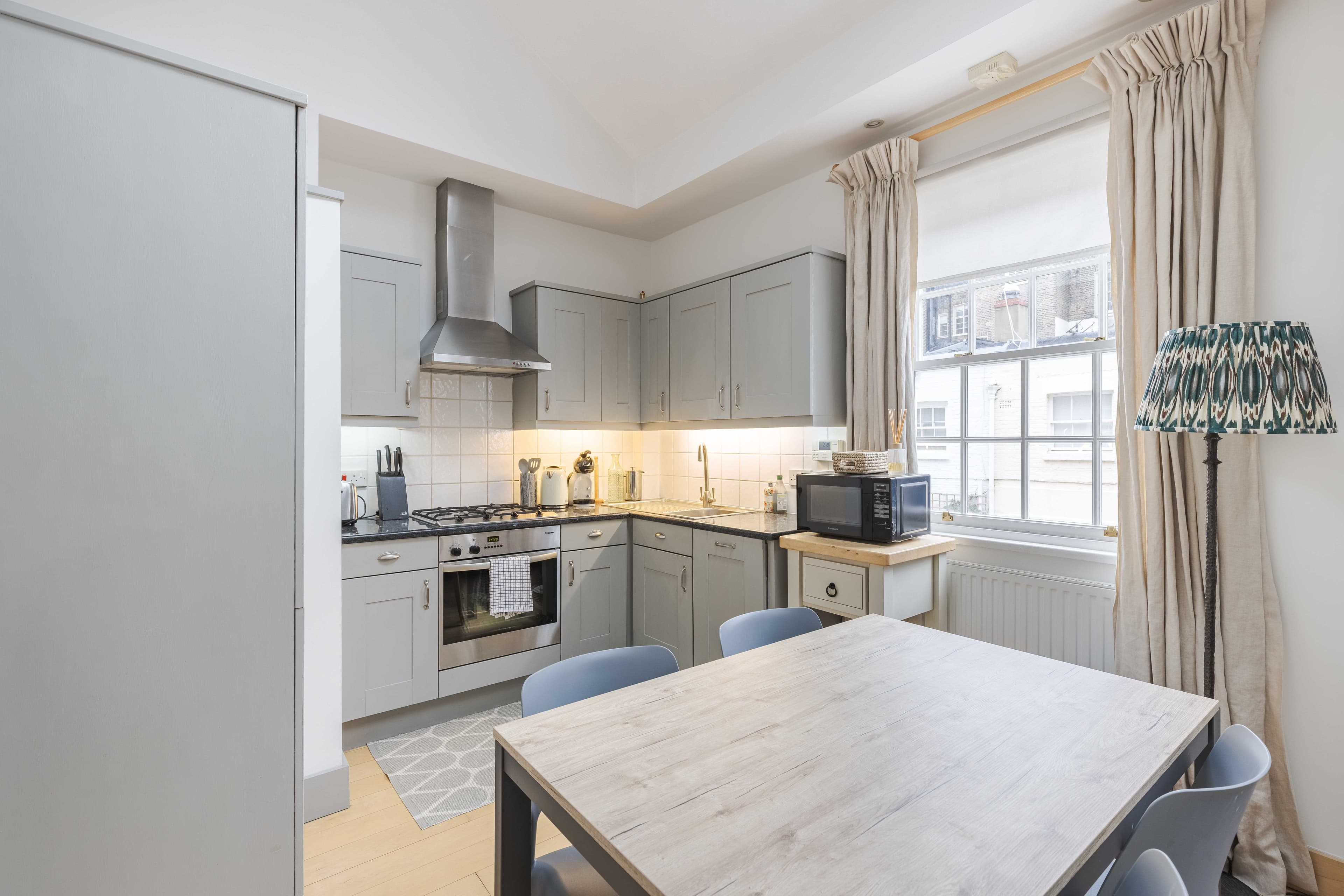Bathurst Mews III