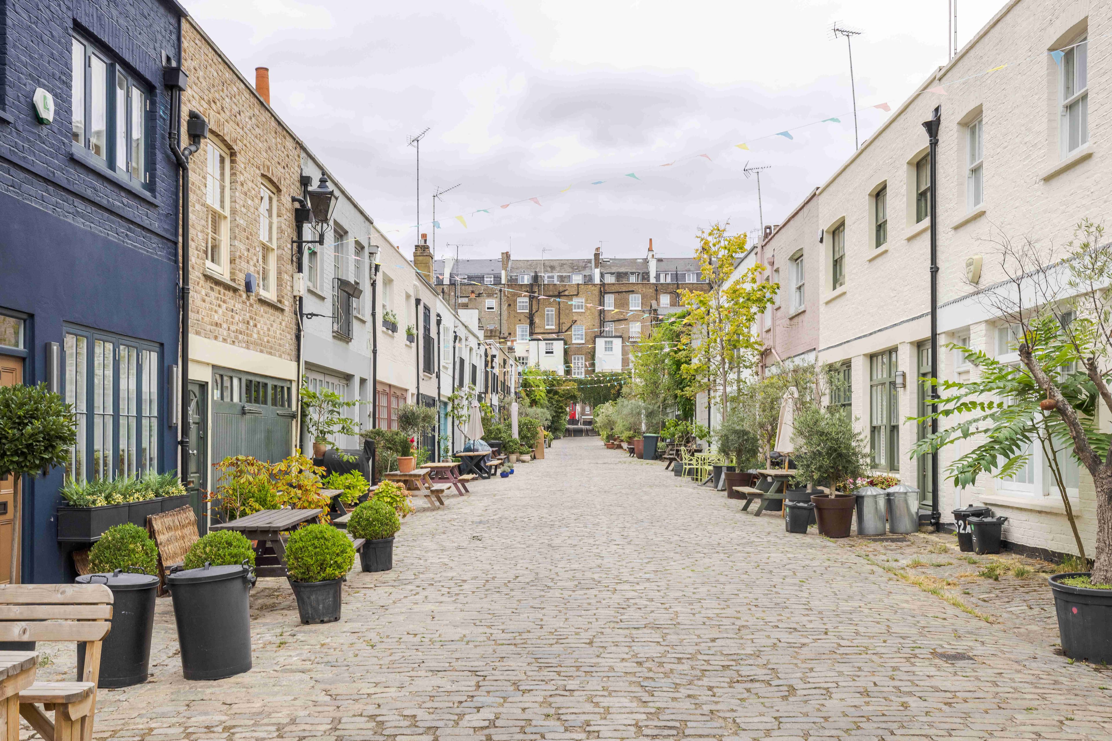 Bathurst Mews III