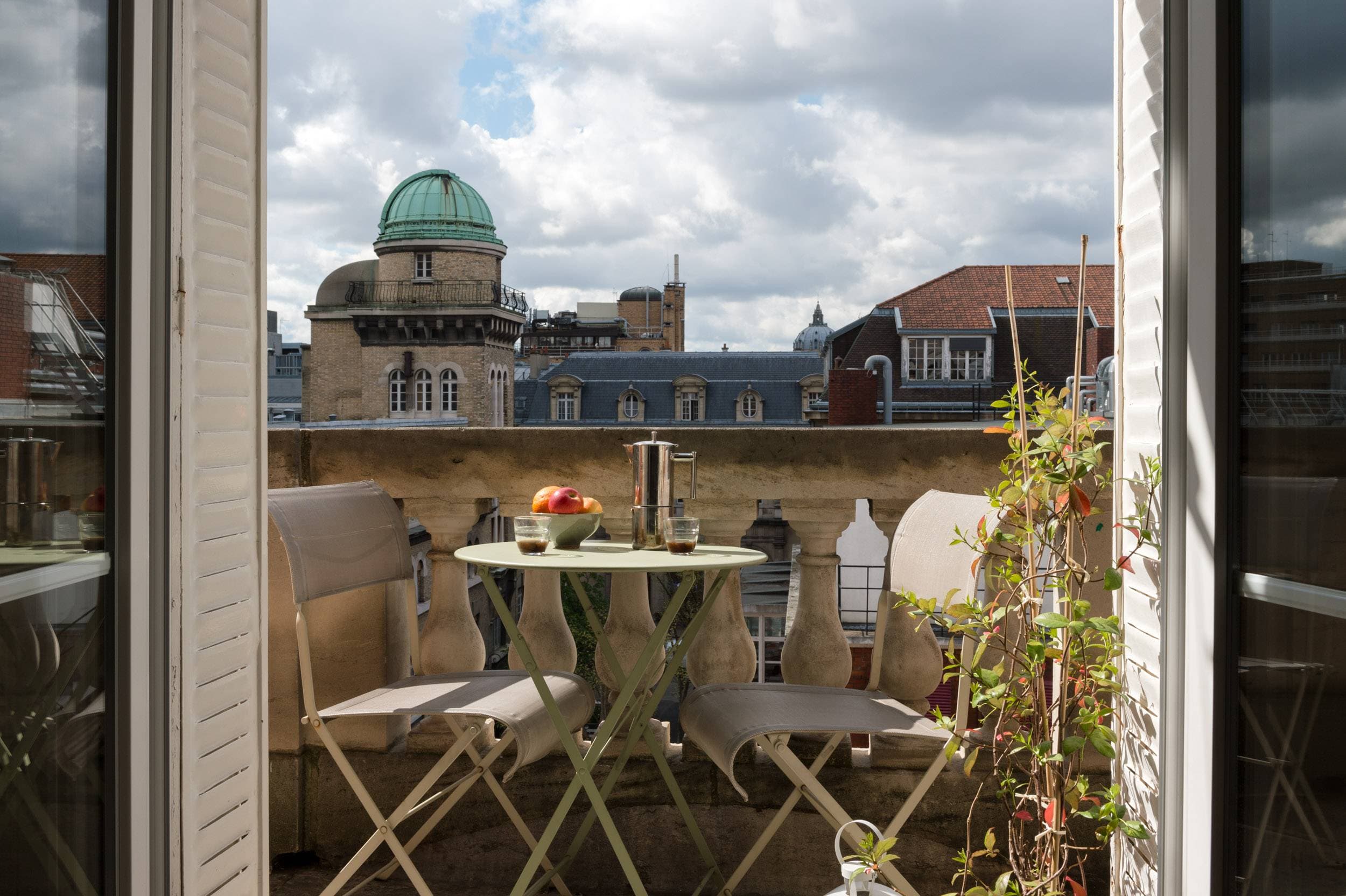 The Parisian Balcony